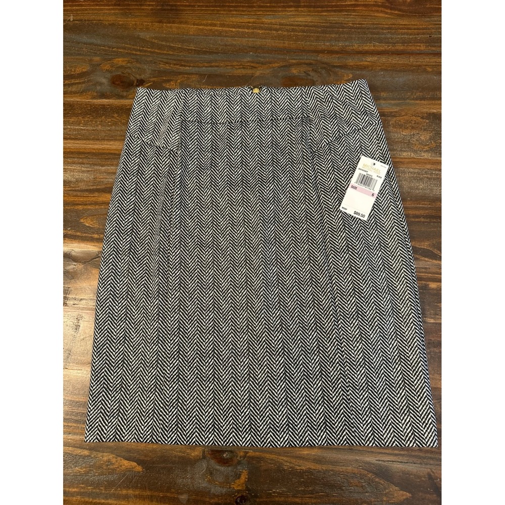 Michael Kors Women's Herringbone Skirt Size 6‎ Black and White NWT